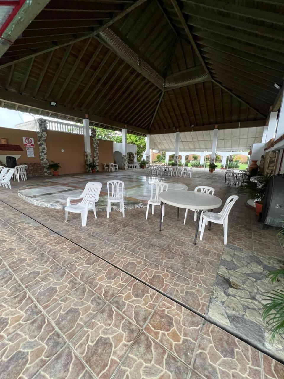 Hotel Tropicana Santo Domingo La Viva المظهر الخارجي الصورة